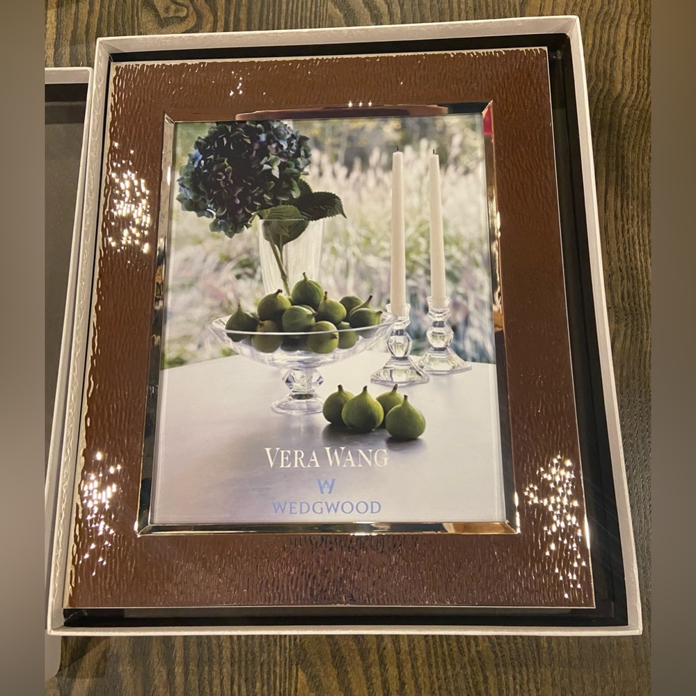 8x10 Vera Wang Wedgwood silver frame